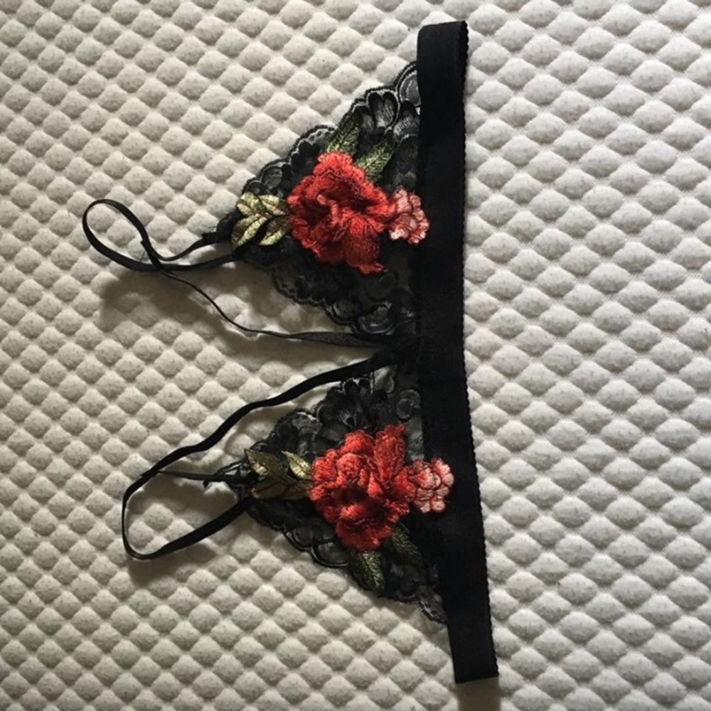 Mew bralette